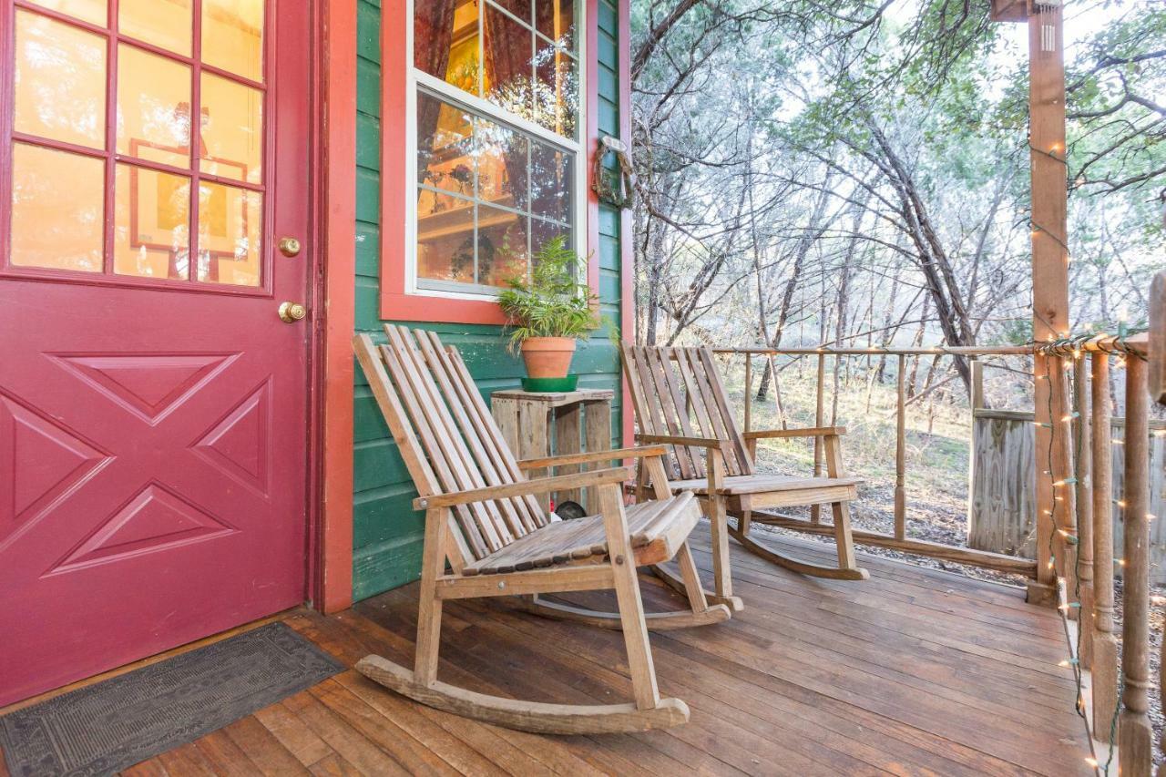 The Victorian Cottage At Creekside Camp & Cabins マーブル・フォールズ エクステリア 写真
